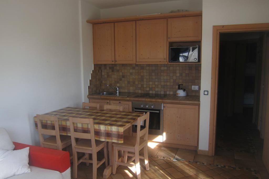 Chalet Rin Da Pemont Livigno Szoba fotó