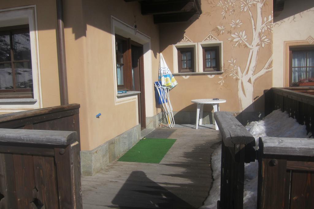 Chalet Rin Da Pemont Livigno Szoba fotó