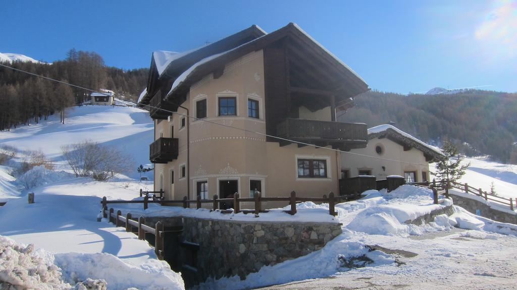 Chalet Rin Da Pemont Livigno Kültér fotó